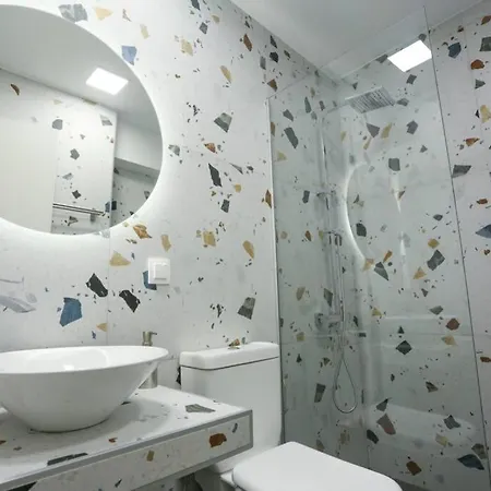 Valory #1,4 Aesthetic